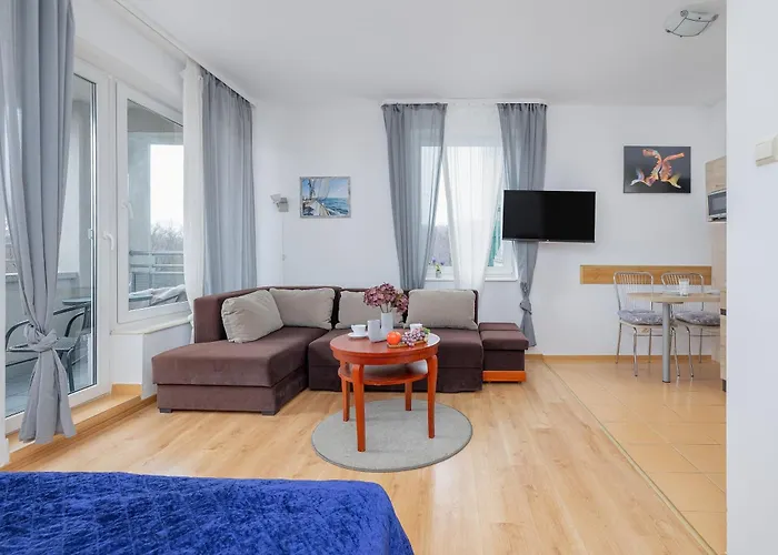 Astra Apartments By Solarento