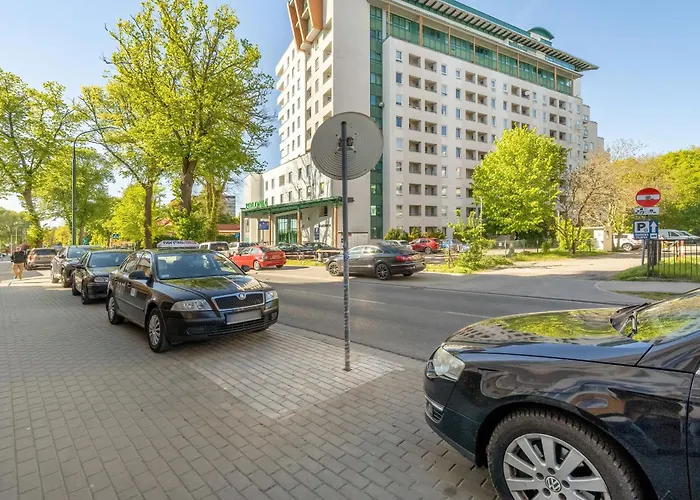 Astra Apartments By Solarento