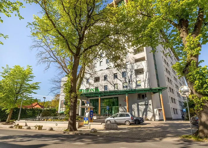 Astra Apartments By Solarento